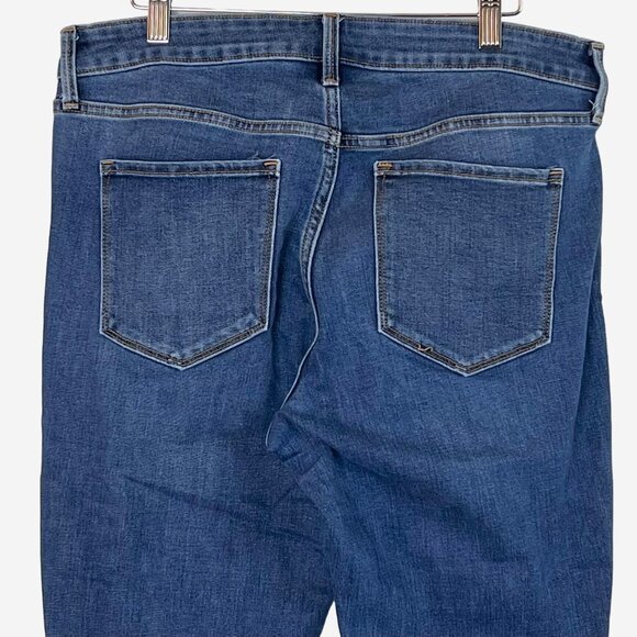 Old Navy Womens Power Straight Ripped Distressed Jeans Size 12 Long Straight Leg - Picture 7 of 11